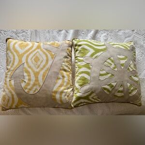 Coastal Anchor and Wheel Accent Pillow Set in Yellow and Green